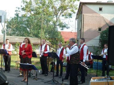 Dychová hudba Vozokanka Dychová hudba Vozokanka