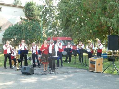 Dychová hudba Vozokanka Dychová hudba Vozokanka